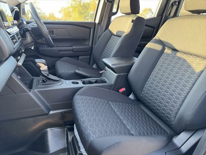 2024 Mitsubishi Triton GLX
