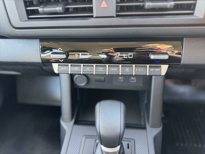 2024 Mitsubishi Triton GLX