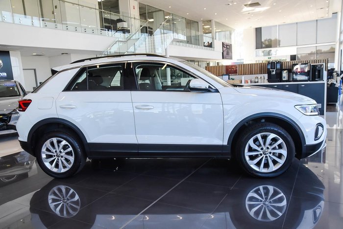 2023 Volkswagen T-Roc CityLife D11 MY24 Pure White