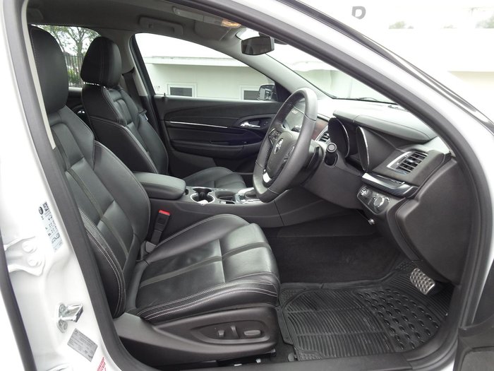 2016 Holden Commodore SS V Redline VF Series II MY16 Heron White