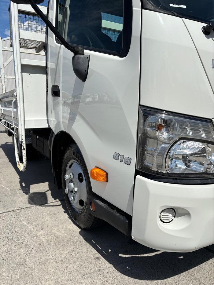 2021 Hino 300 Series 616 White
