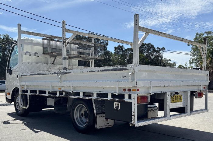 2021 Hino 300 Series 616 White