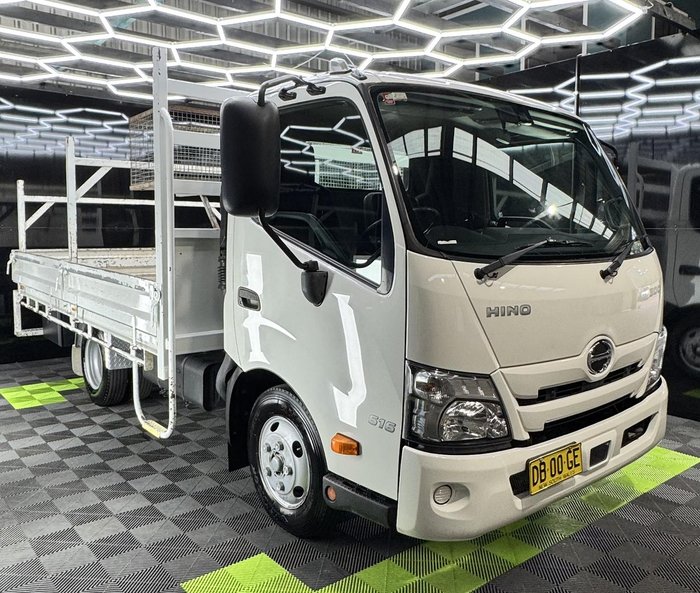 2021 Hino 300 Series 616 White