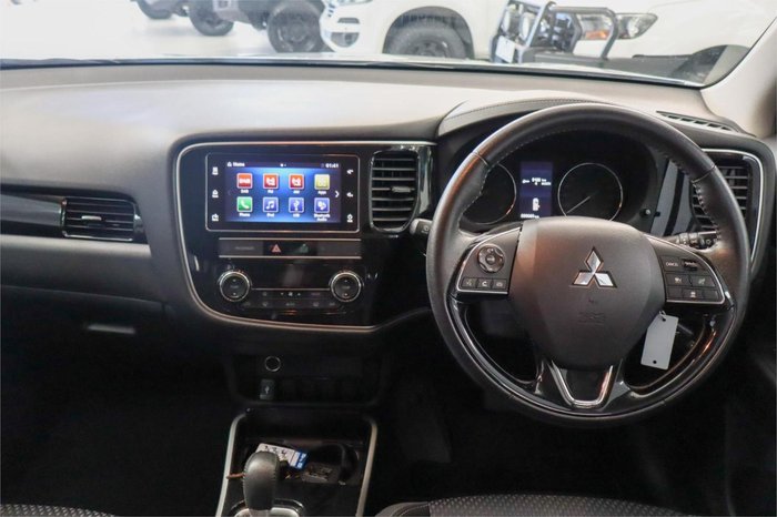 2018 Mitsubishi Outlander ES ADAS ZL MY19 Sterling Silver
