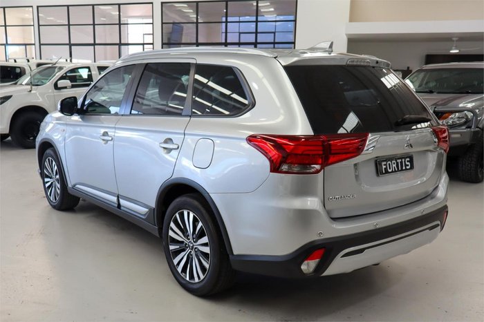 2018 Mitsubishi Outlander ES ADAS ZL MY19 Sterling Silver