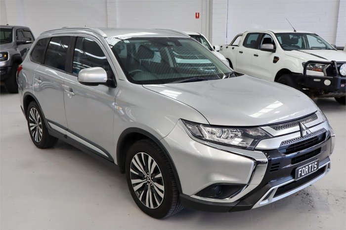 2018 Mitsubishi Outlander ES ADAS ZL MY19 Sterling Silver