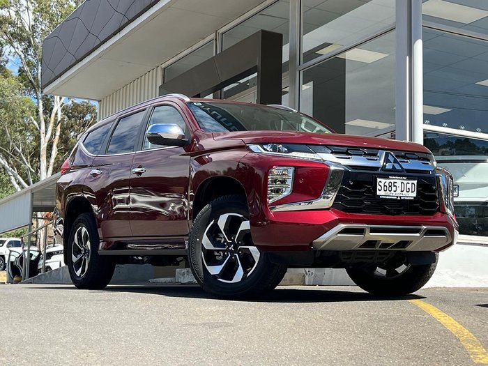 2024 Mitsubishi Pajero Sport Exceed