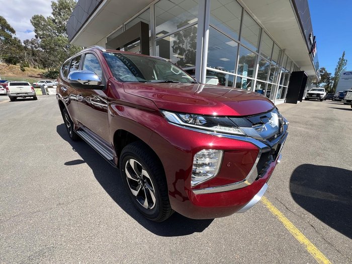 2024 Mitsubishi Pajero Sport Exceed