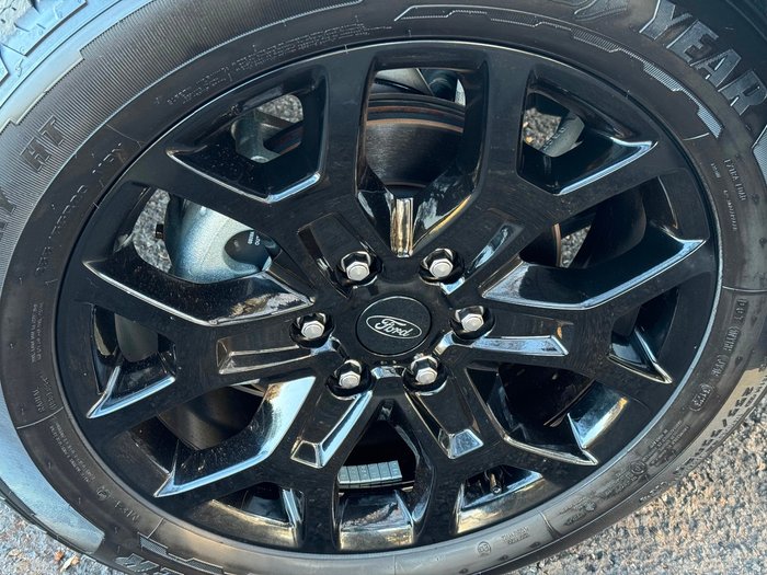 2023 Ford Everest Sport