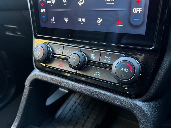 2023 Ford Everest Sport