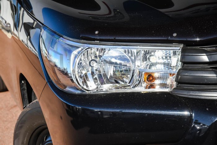 2022 Toyota Hilux Workmate TGN121R 4x2 Eclipse Black