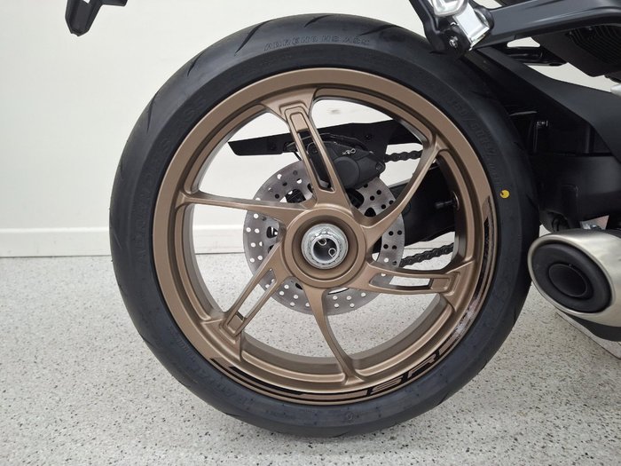 2025 CFMOTO 450 SR S White