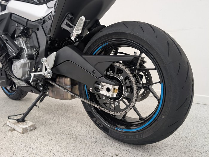 2025 CFMOTO 2025 CF Moto 675CC 675SR-R ABS Road NEBULA BLACK