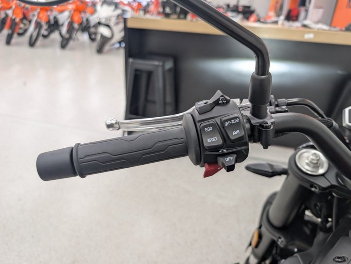 2024 CFMOTO CL-X HERITAGE Black