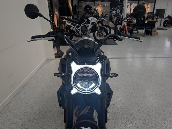 2024 CFMOTO CL-X HERITAGE Black