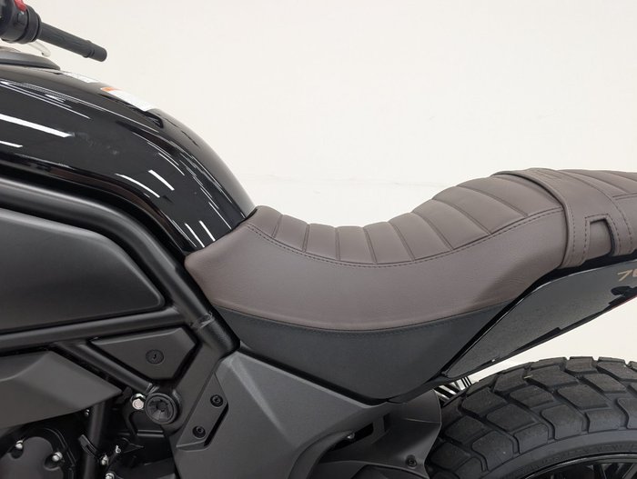 2024 CFMOTO CL-X HERITAGE Black