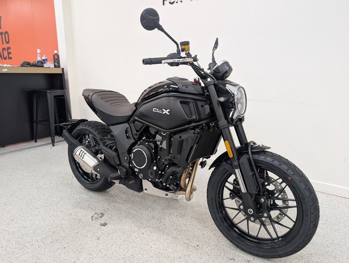 2024 CFMOTO CL-X HERITAGE Black