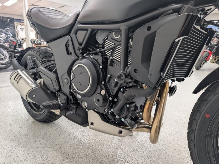 2024 CFMOTO CL-X HERITAGE Black