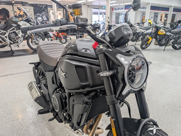 2024 CFMOTO CL-X HERITAGE Black