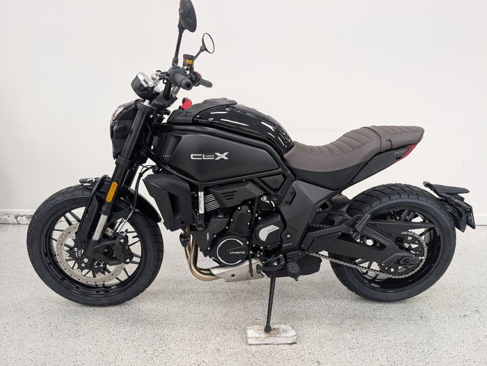 2024 CFMOTO CL-X HERITAGE Black