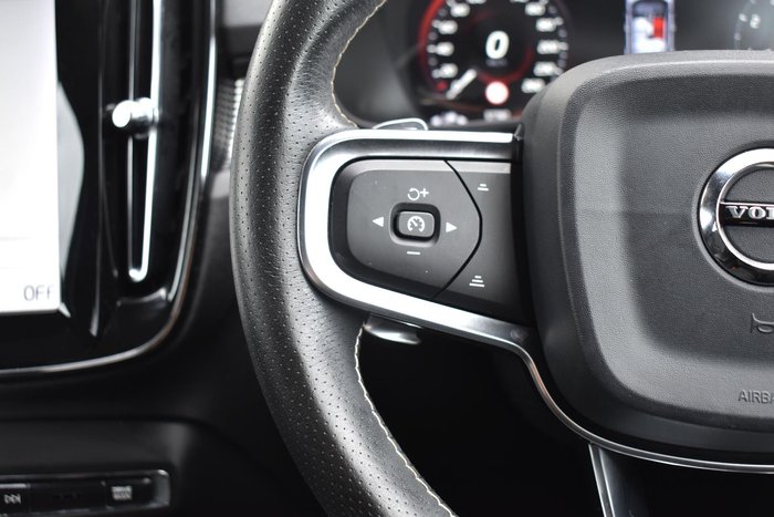 2019 Volvo XC40 T5 R-Design MY19 AWD Crystal White