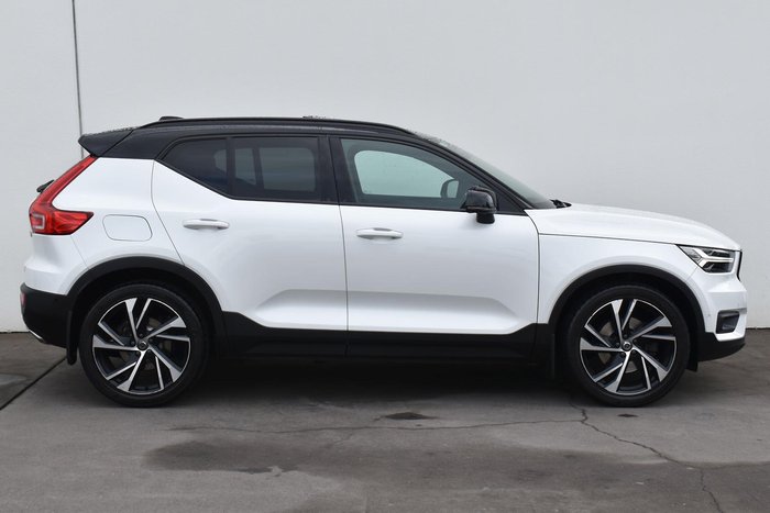 2019 Volvo XC40 T5 R-Design MY19 AWD Crystal White