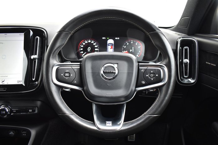2019 Volvo XC40 T5 R-Design MY19 AWD Crystal White