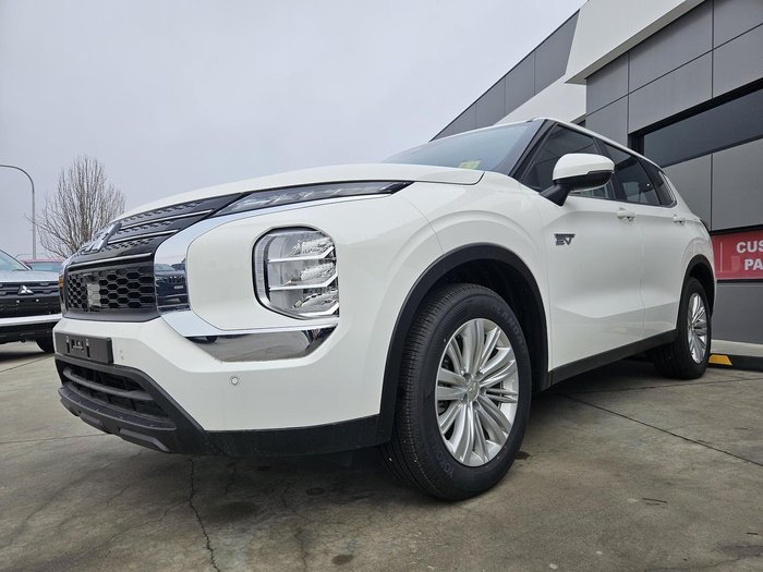 2024 Mitsubishi Outlander PHEV ES ZM MY24 AWD White
