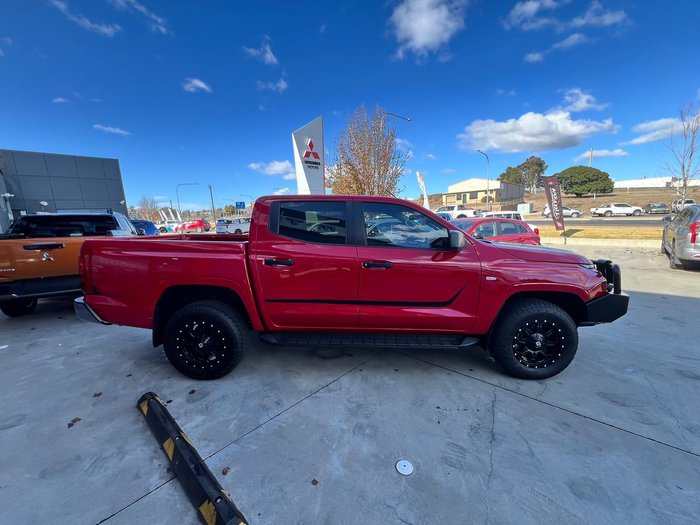 2024 Mitsubishi Triton GLX+ MV MY24 4X4 Dual Range Red