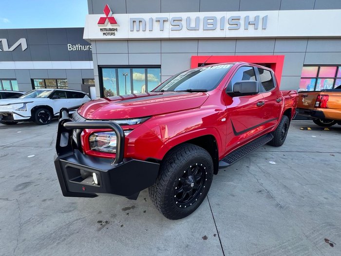 2024 Mitsubishi Triton GLX+ MV MY24 4X4 Dual Range Red