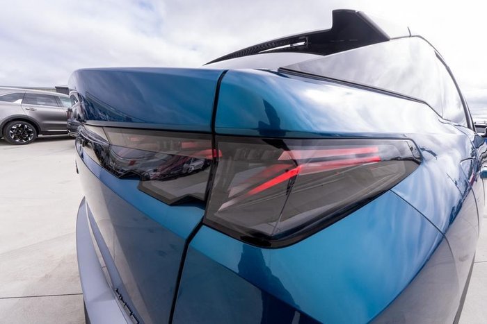 2024 Peugeot 3008 GT Premium Hybrid