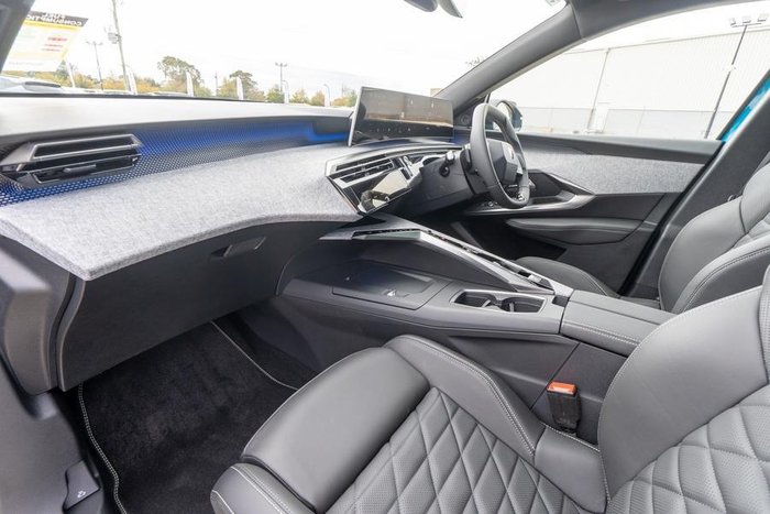 2024 Peugeot 3008 GT Premium Hybrid