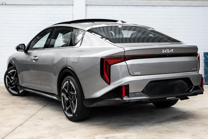 2024 Kia K4 GT-Line