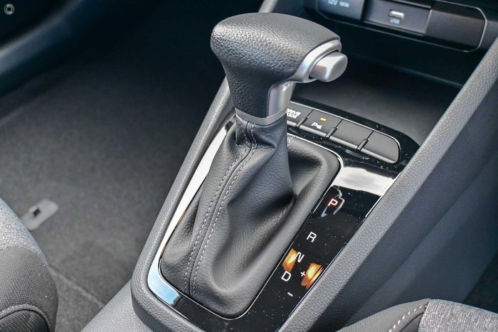 2025 Kia Stonic S