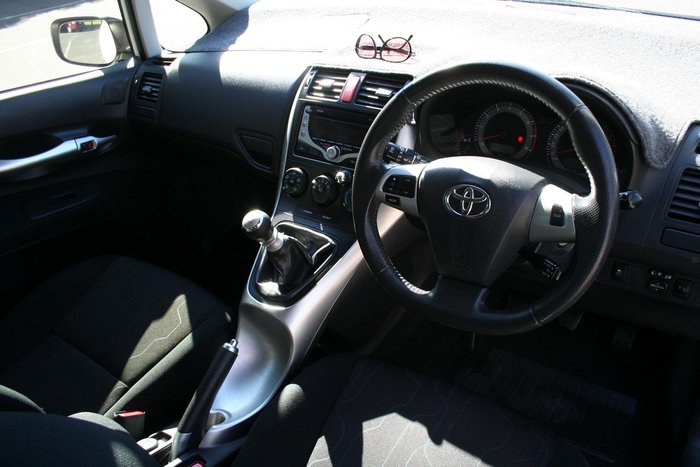 2011 Toyota Corolla Ascent Sport ZRE152R MY11 Glacier White