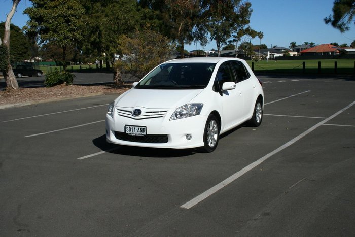 2011 Toyota Corolla Ascent Sport ZRE152R MY11 Glacier White