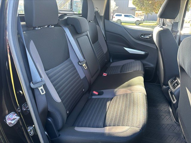 2025 Nissan D23 ST
