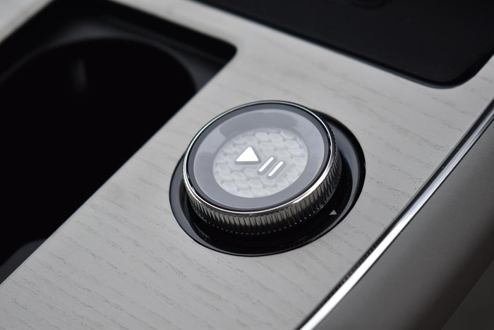 2025 Volvo EX90 Plus Twin Motor MY25 AWD Platinum Grey