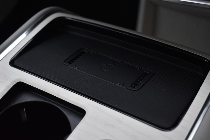 2025 Volvo EX90 Plus Twin Motor