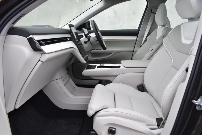 2025 Volvo EX90 Plus Twin Motor MY25 AWD Platinum Grey