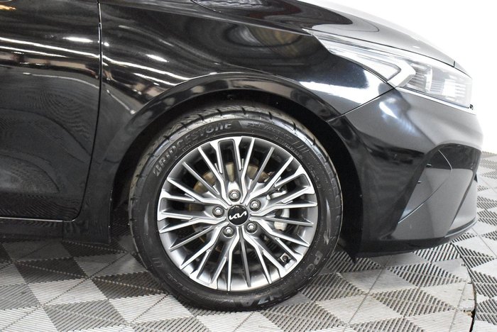 2021 Kia Cerato Sport+
