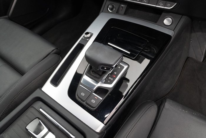 2024 Audi Q5 45 TFSI Sport