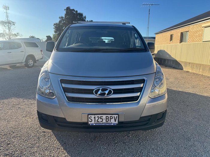 2017 Hyundai iLoad TQ3-V Series II MY17 Hyper Metallic
