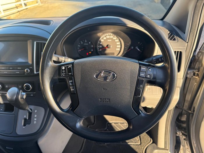 2017 Hyundai iLoad TQ3-V Series II MY17 Hyper Metallic
