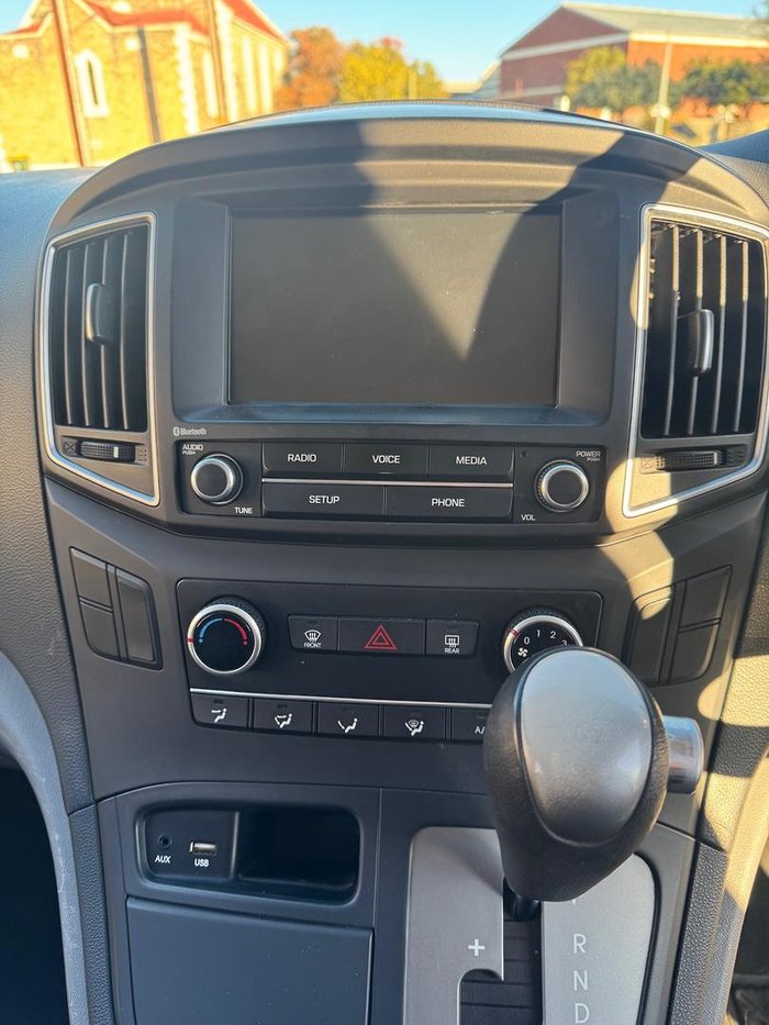 2017 Hyundai iLoad TQ3-V Series II MY17 Hyper Metallic