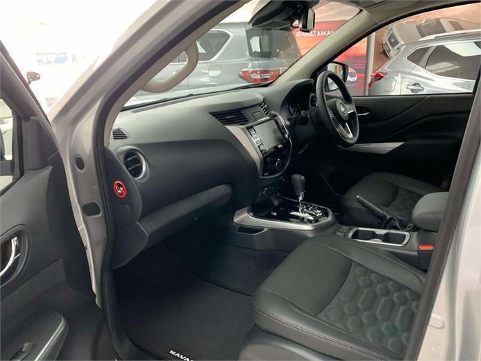 2024 Nissan Navara ST-X D23 MY24 4X4 Dual Range Brilliant Silver