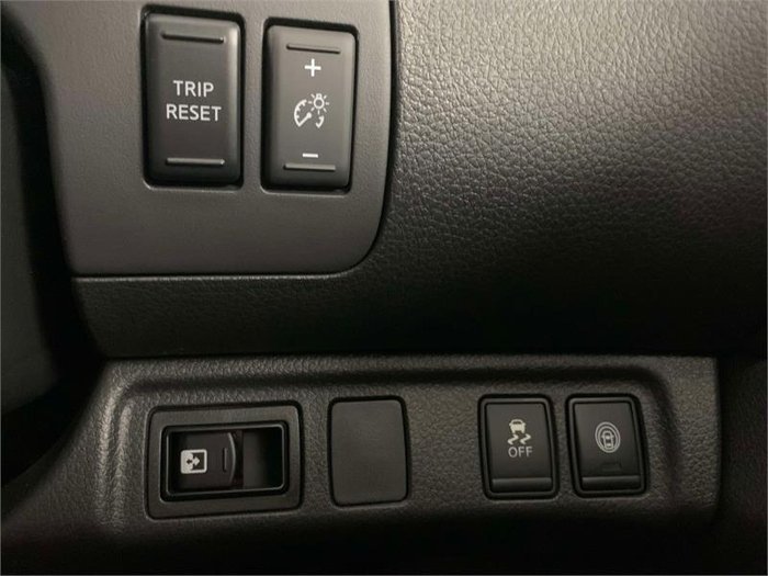 2024 Nissan Navara ST-X D23 MY24 4X4 Dual Range Brilliant Silver