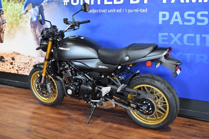 2025 Kawasaki Z900RS SE