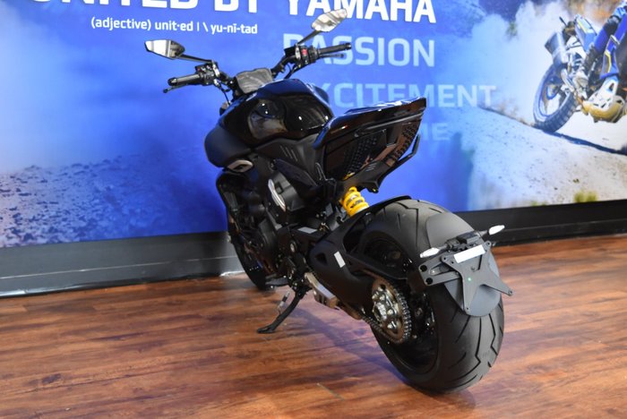 2025 Ducati 2025 Ducati 1000CC DIAVEL V4 Black