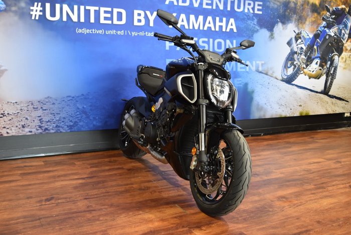 2025 Ducati 2025 Ducati 1000CC DIAVEL V4 Black